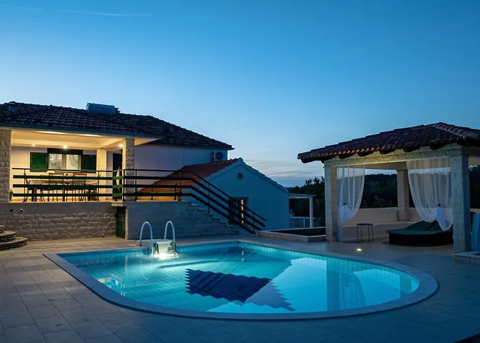 Bradat By Guide Villa