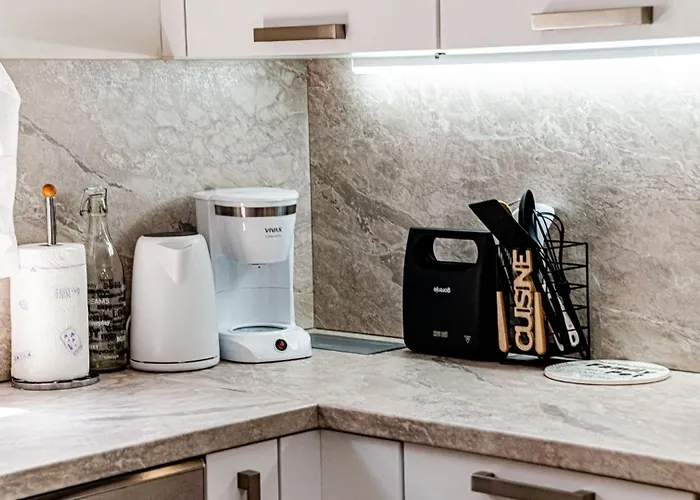 Bradat By Guide Villa *